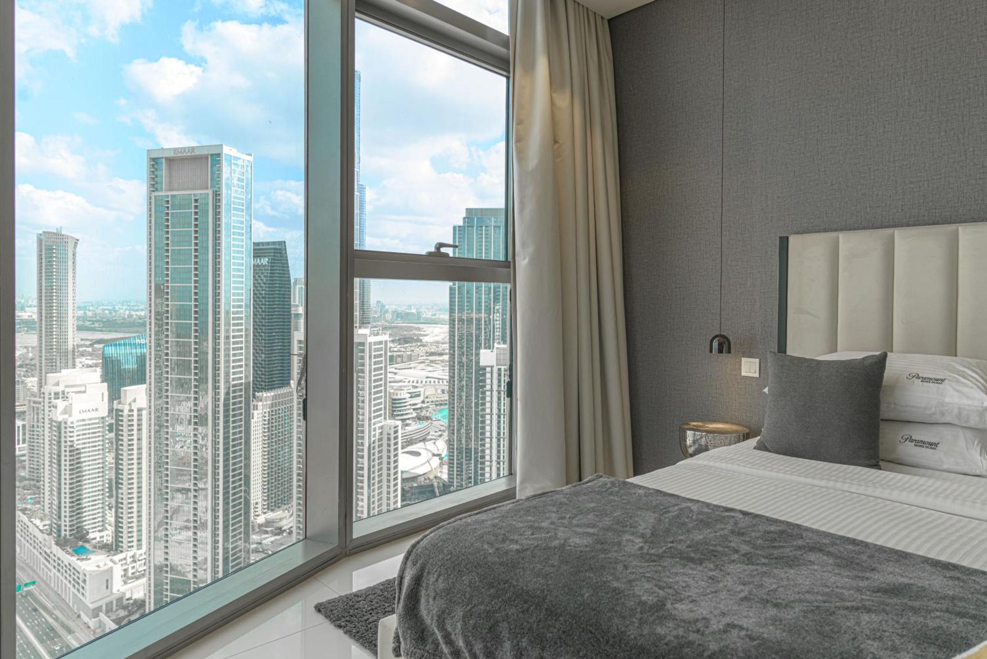 Paramount Tower Hotel And Residences With Infinity Sky Pool Dubai Dış mekan fotoğraf
